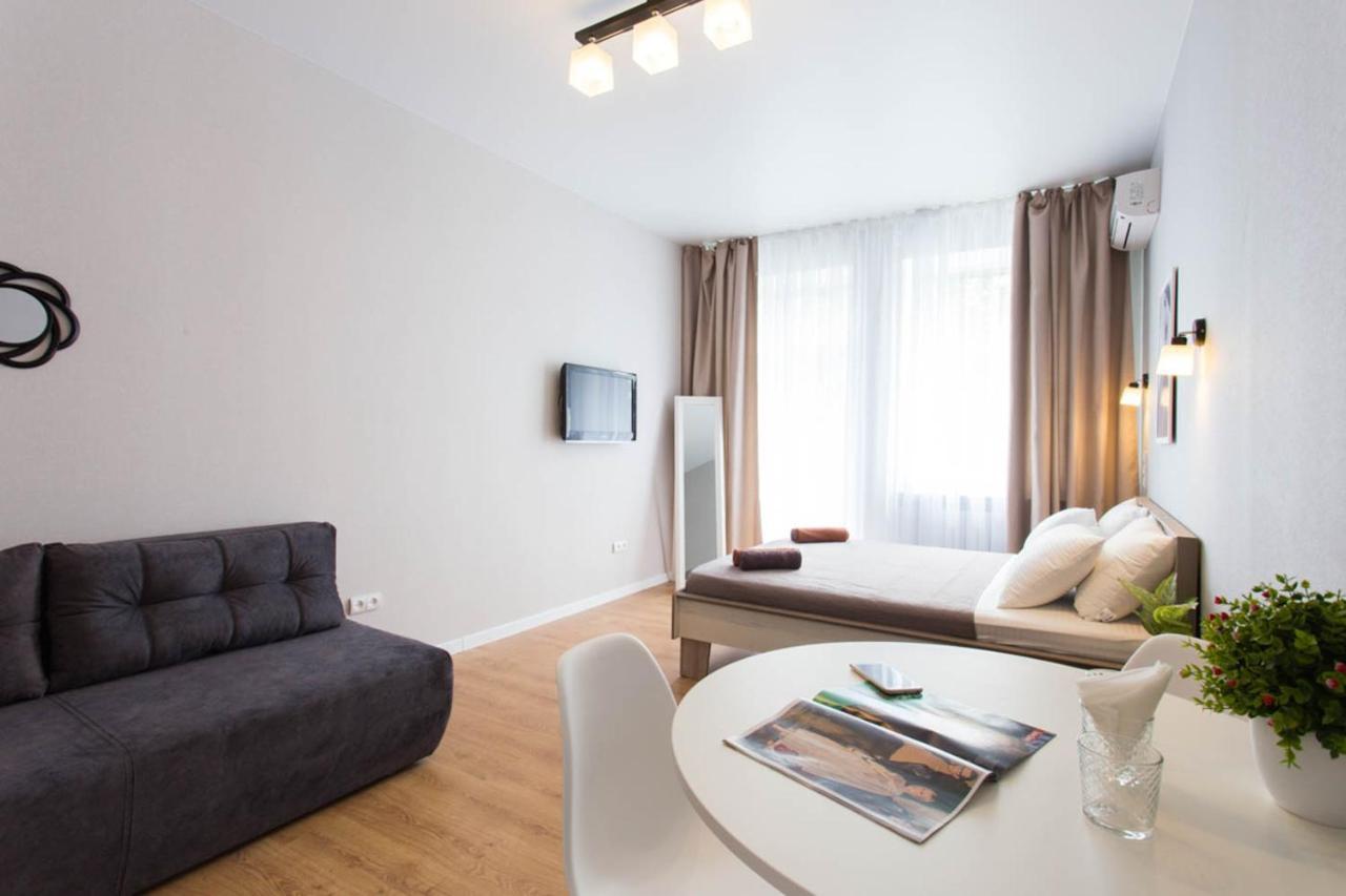 Modern studio beside metro Pushkinska, Universytet - Chernyshevska str. 95-7 Kharkiv Eksteriør billede