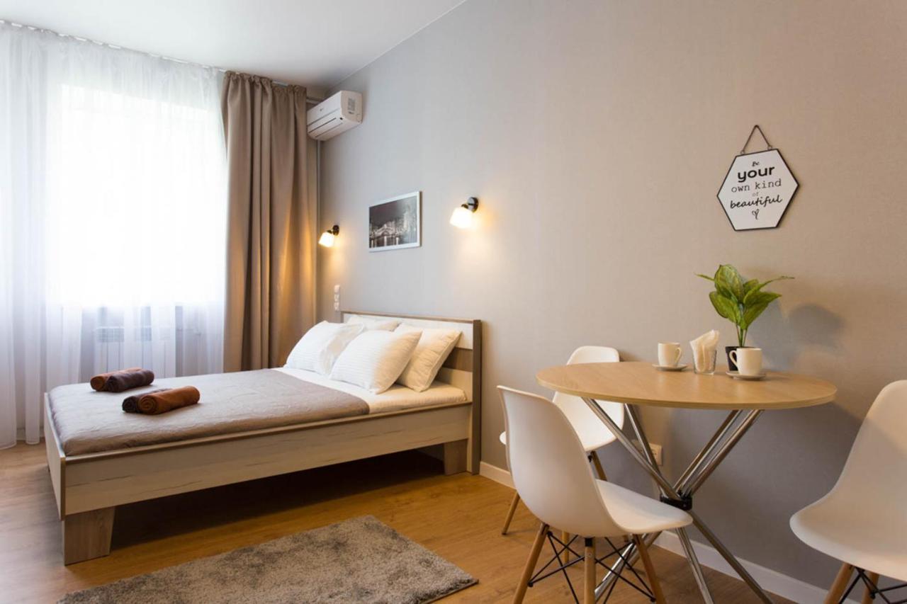 Modern studio beside metro Pushkinska, Universytet - Chernyshevska str. 95-7 Kharkiv Eksteriør billede