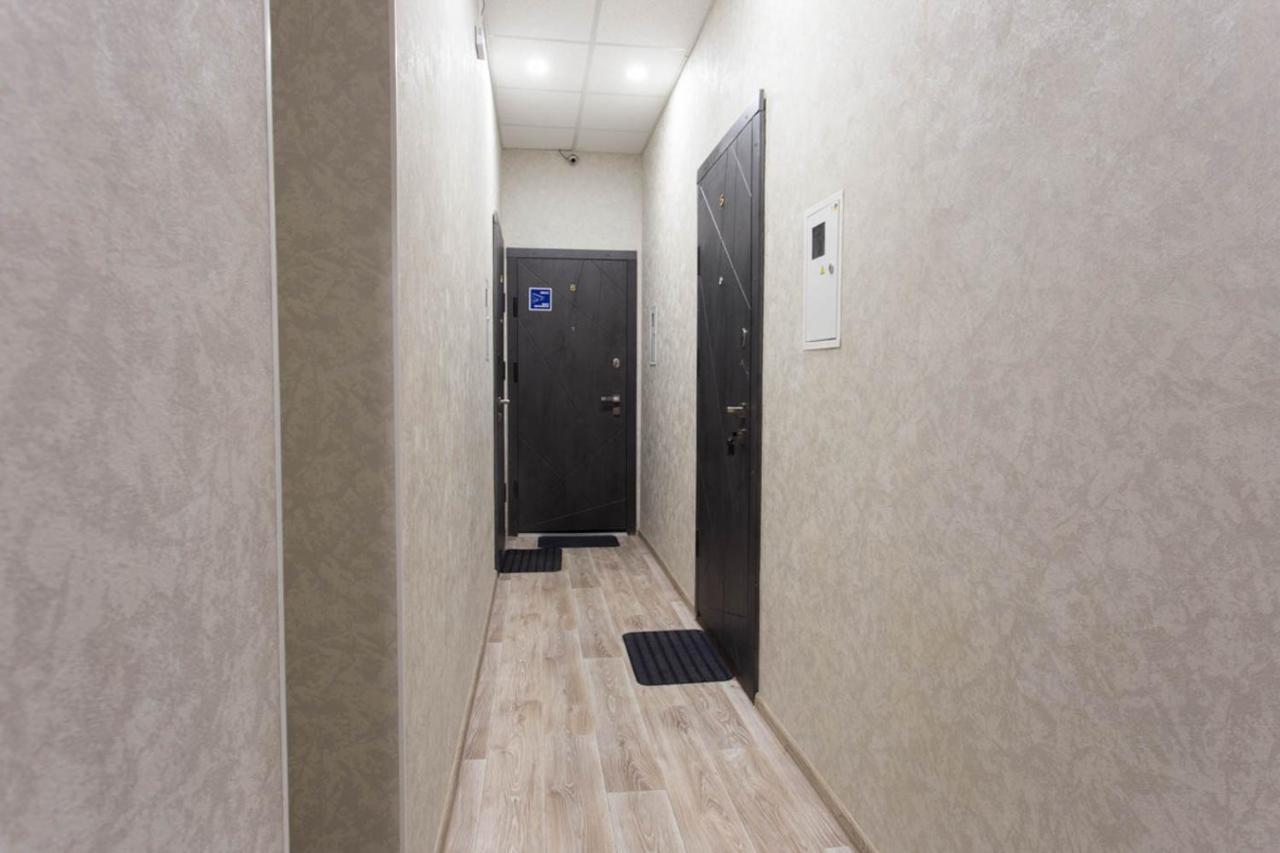 Modern studio beside metro Pushkinska, Universytet - Chernyshevska str. 95-7 Kharkiv Eksteriør billede