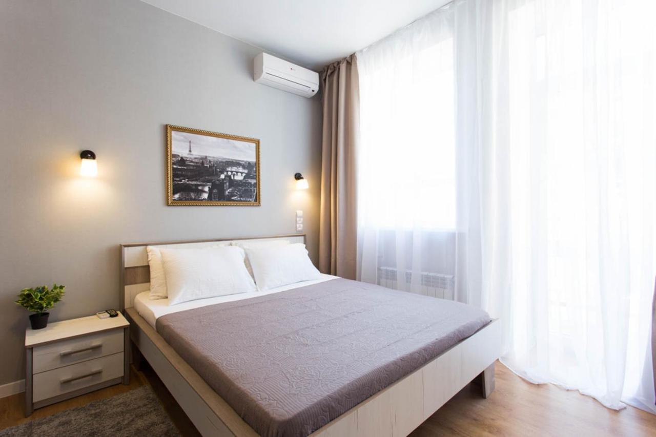 Modern studio beside metro Pushkinska, Universytet - Chernyshevska str. 95-7 Kharkiv Eksteriør billede
