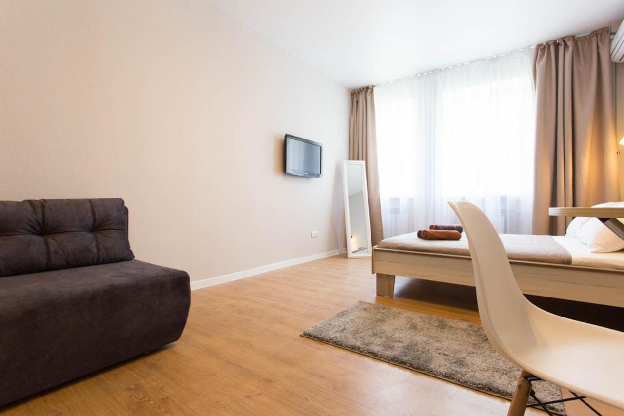 Modern studio beside metro Pushkinska, Universytet - Chernyshevska str. 95-7 Kharkiv Eksteriør billede