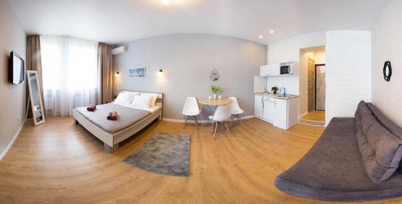 Modern studio beside metro Pushkinska, Universytet - Chernyshevska str. 95-7 Kharkiv Eksteriør billede